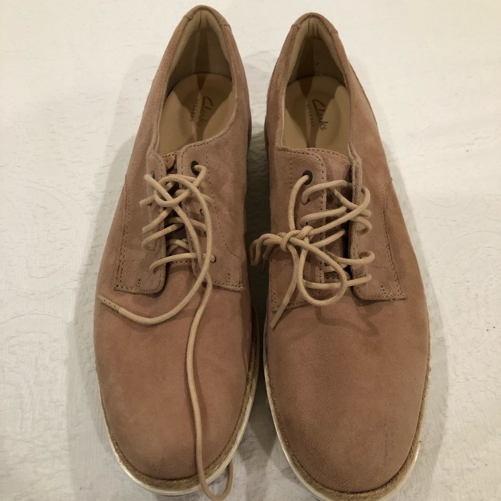 Clarks Blush Colored Sneakers, Size 9